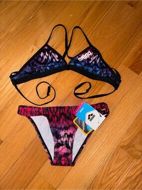 Arena Women's Limited Ombre Triangle Bikini Set